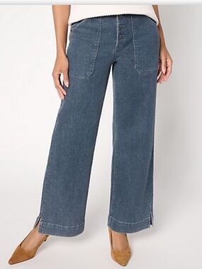 ME by Jennie Garth Regular Roxie Button Fly Wide Leg
Jeans
Grey Blue Wash 8